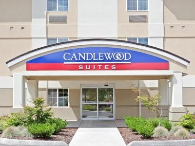 Candlewood Suites Oak Harbor By Ihg Exterior photo